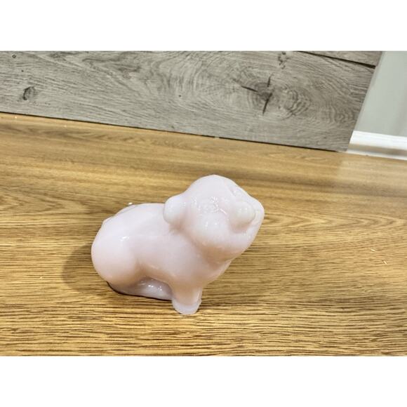 Fenton FAGCA Exclusive Crown Tuscan Pink Pig Figurine Undecorated 3.25” - Picture 1 of 11